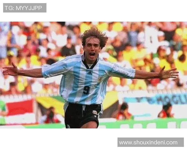 美国足球圈不为人知的神秘球星他们的传奇与坚持 美国足球圈不为人知的神秘球星他们的传奇与坚持